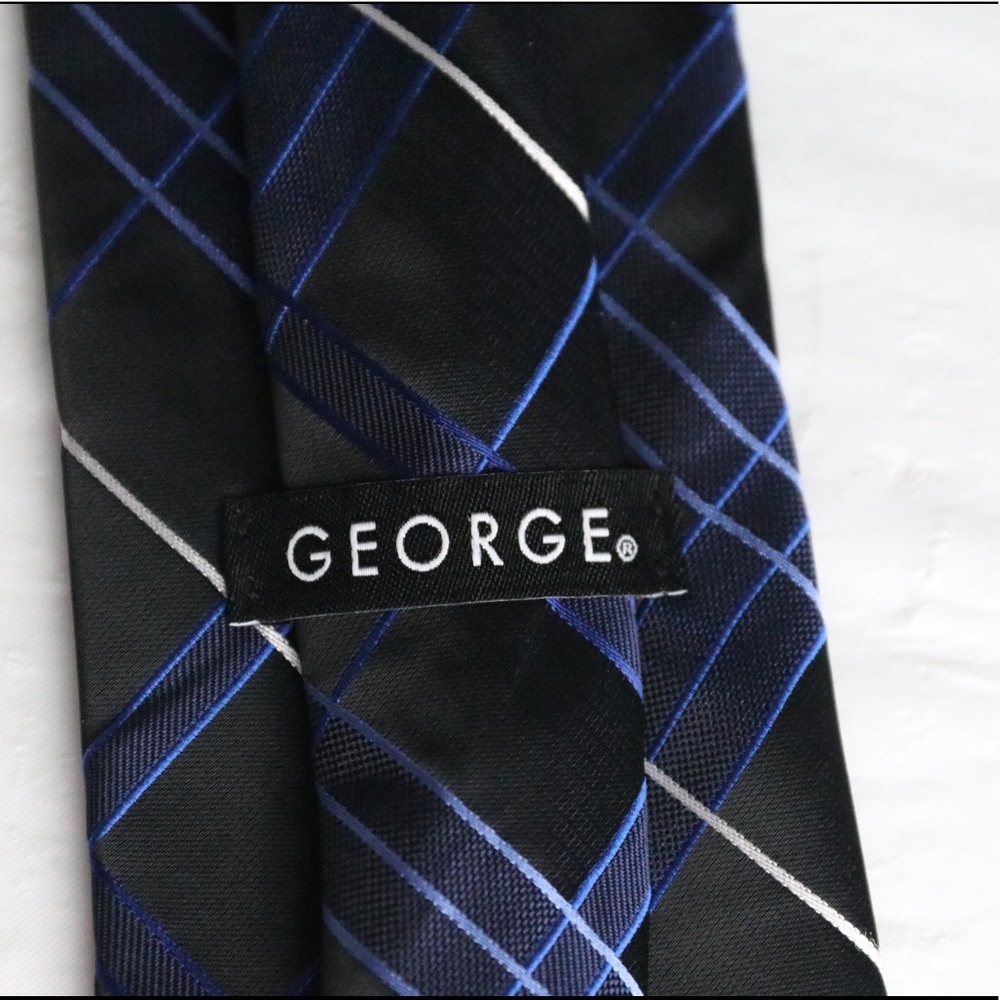 George Tie - Picture 2 of 9